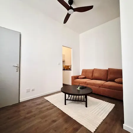 Superbe Proche écusson Appartamento